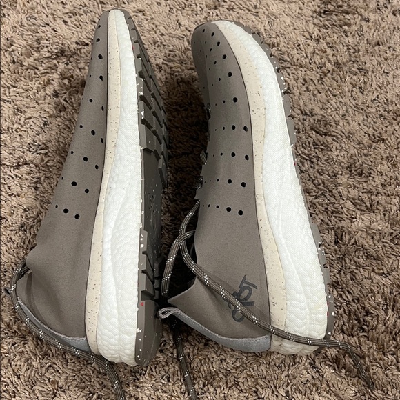 OTBT women’s tennis shoe - Picture 5 of 6